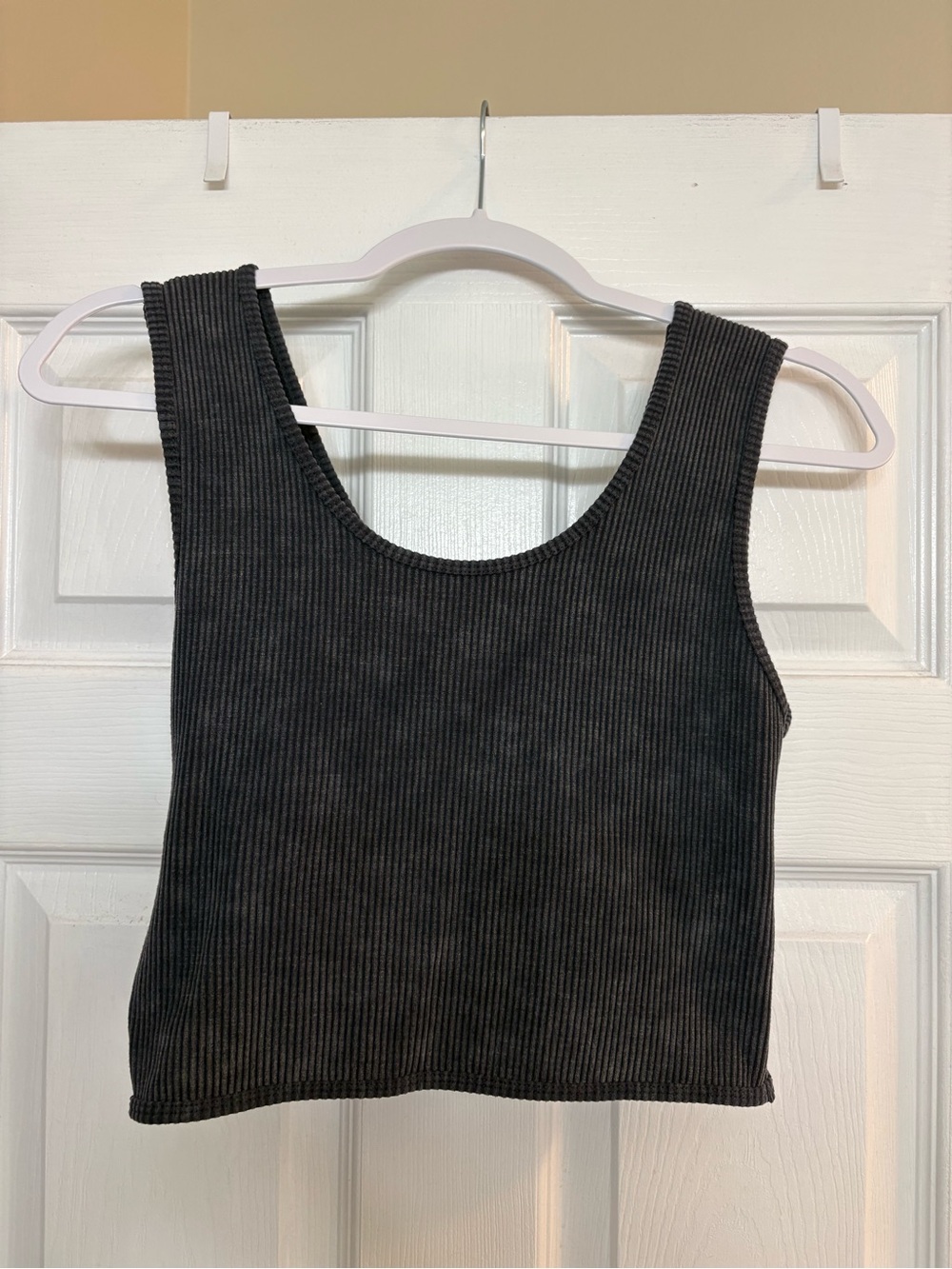 Buckle Freshwear Ribbed Crop Tank - Black